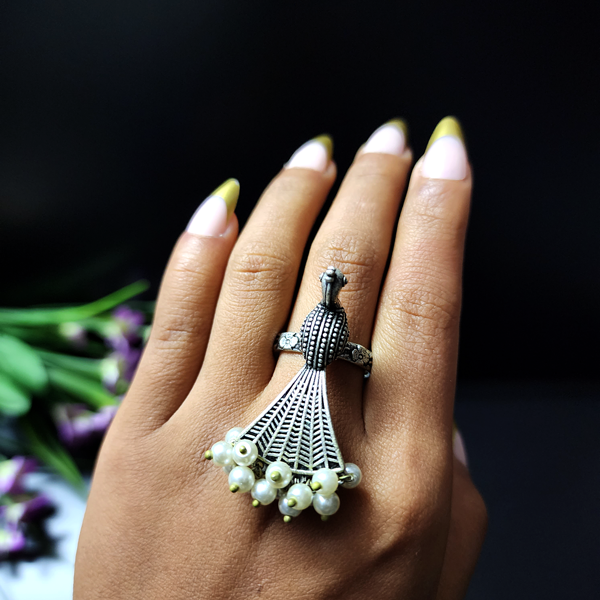 Peacock Ring