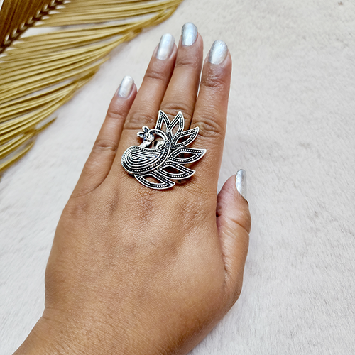 Peacock Ring