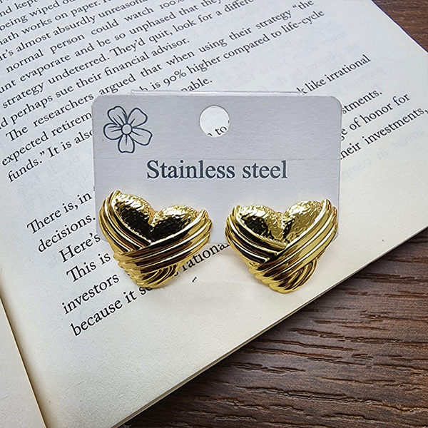 Heart Shape Chunky Earring