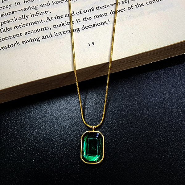 Green Stone Stainless Necklace 